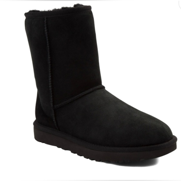 UGG Black Women's Classic Ii Short Boots | NEW in BOX!!🖤❄️⛄️⛷️ - Picture 1 of 10